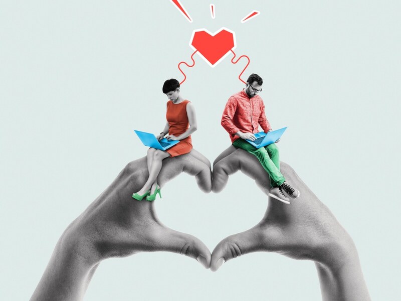 How Online Dating Profiles Actually Work — and What Makes One Stand Out