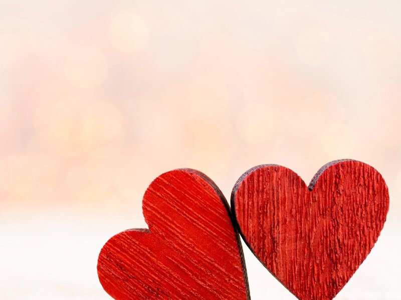 How Honesty in Online Dating Profiles Affects the Quality of Matches